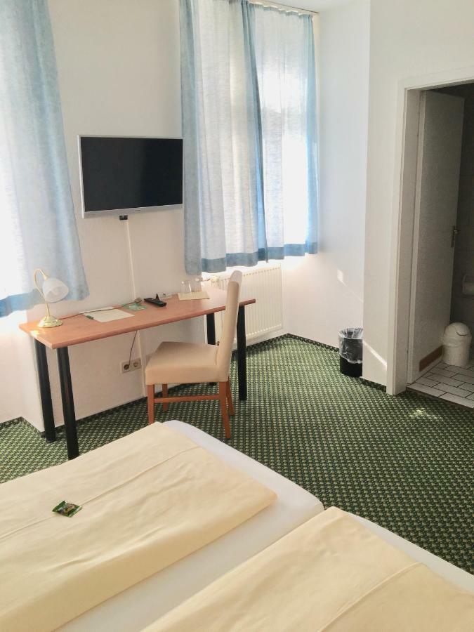 Gasthof Baeren Оксенфурт Екстериор снимка